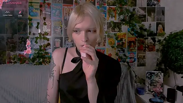 Simona Rain online show from 10/01/25, 09:54