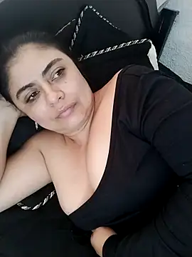 ElizabethWeil online show from 03/11/25, 03:34