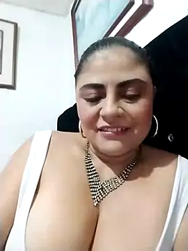 ElizabethWeil online show from 06/03/26, 12:52