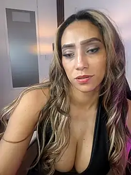 Snapshot of salome_drasin chatting on 09/11/25, 03:39 salome drasin online show from 09/11/25, 03:39