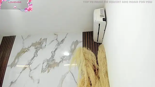 Snapshot of briannaduque chatting on 09/29/25, 05:18 briannaduque online show from 09/29/25, 05:18