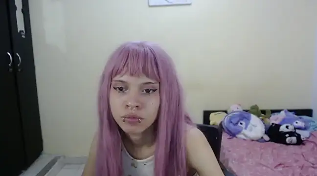 Snapshot of hachi_kitty chatting on 01/18/25, 12:26 hachi kitty online show from 01/18/25, 12:26