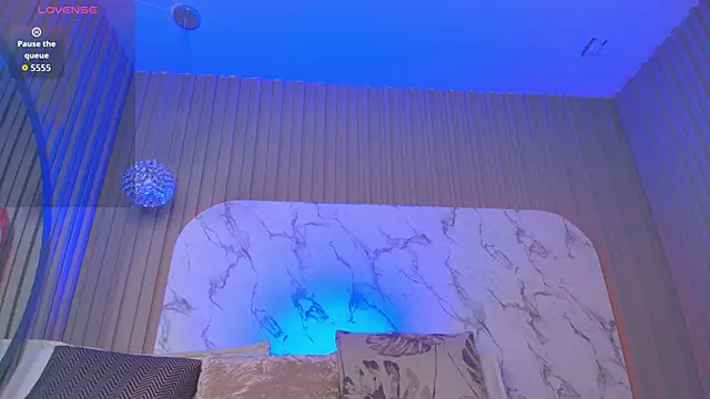 Franchesca De Luca online show from 10/28/25, 11:18