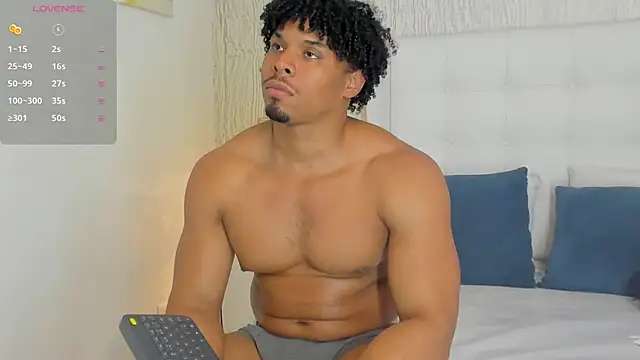 Jacub Micke1 online show from 11/26/25, 03:51