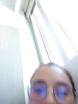 Snapshot of CURVY-HORNY chatting on 09/25/25, 09:29 CURVY-HORNY online show from 09/25/25, 09:29