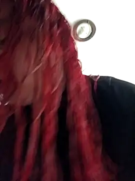 Snapshot of CURVY-HORNY chatting on 10/15/25, 09:04 CURVY-HORNY online show from 10/15/25, 09:04