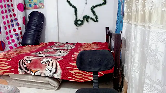 danilo302209 online show from 01/07/25, 10:52