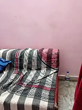 Snapshot of Cute-manisha chatting on 03/21/25, 03:35 Cute-manisha online show from 03/21/25, 03:35