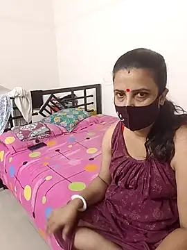 Snapshot of Cute-manisha chatting on 09/25/25, 02:48 Cute-manisha online show from 09/25/25, 02:48