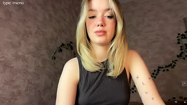 cutiemia0 online show from 04/05/26, 06:10