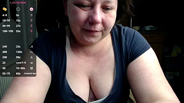 Snapshot of KasiaPrivat chatting on 03/02/25, 06:40 KasiaPrivat online show from 03/02/25, 06:40