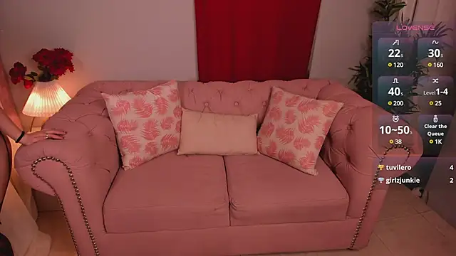 Lia Sweett  online show from 02/24/25, 06:26