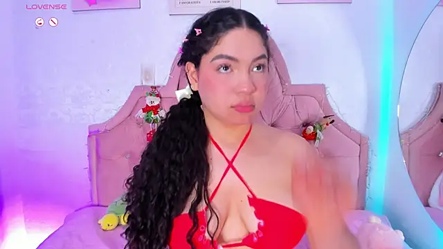 amandalee01 online show from 12/03/25, 06:50