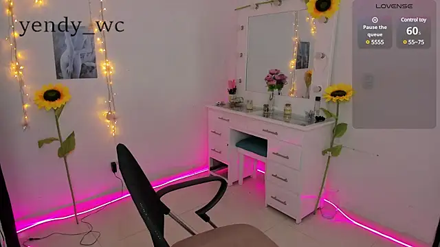 yendywc online show from 01/16/25, 04:39