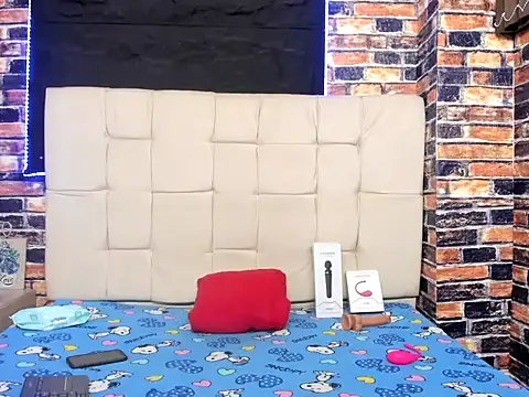 Snapshot of meelanyharux303av chatting on 01/17/26, 05:01 meelanyharux303av online show from 01/17/26, 05:01