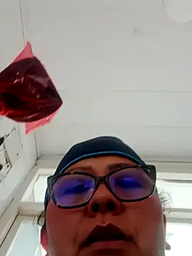 Darly Gomez online show from 12/22/24, 06:26