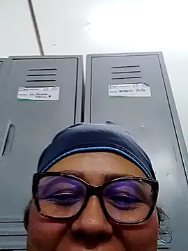 Darly Gomez online show from 01/11/25, 06:24