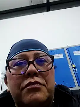 Darly Gomez online show from 01/12/25, 04:21