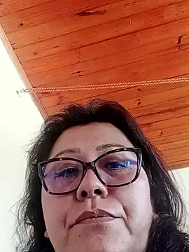 Darly Gomez online show from 02/17/25, 02:48