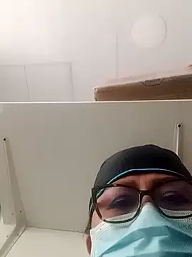 Darly Gomez online show from 03/03/25, 01:09