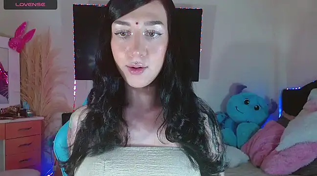 Snapshot of karla_zambrano chatting on 12/28/24, 02:11 karla zambrano online show from 12/28/24, 02:11