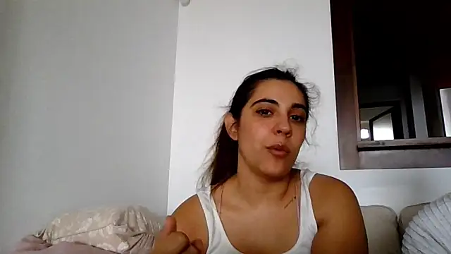 Ursumi1 online show from 10/15/25, 09:53