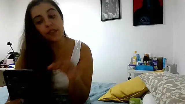 Ursumi1 online show from 10/26/25, 04:02