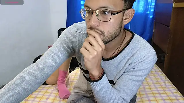 YuKinaHentaiI online show from 03/10/25, 12:26