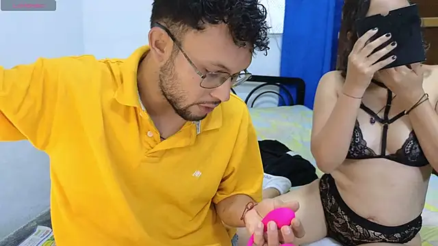 YuKinaHentaiI online show from 03/15/25, 11:29