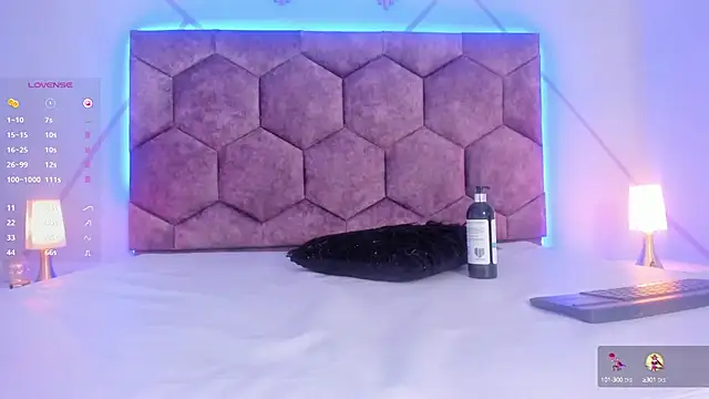 Snapshot of aggy_castel chatting on 02/06/25, 05:46 aggy castel online show from 02/06/25, 05:46