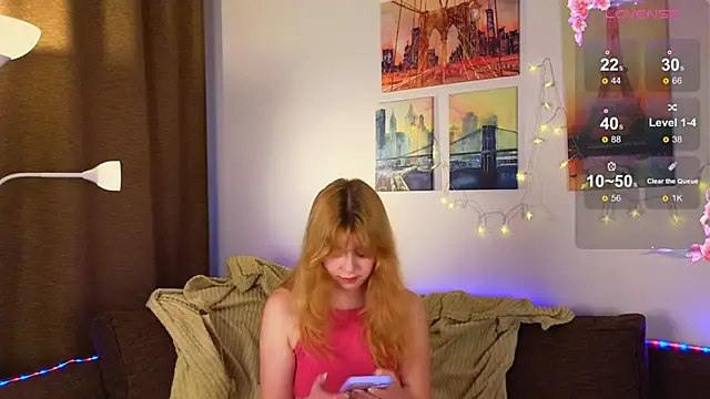 Snapshot of Penny_Staaar chatting on 12/12/24, 09:51 Penny Staaar online show from 12/12/24, 09:51