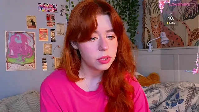 Snapshot of Penny_Staaar chatting on 04/22/26, 05:43 Penny Staaar online show from 04/22/26, 05:43