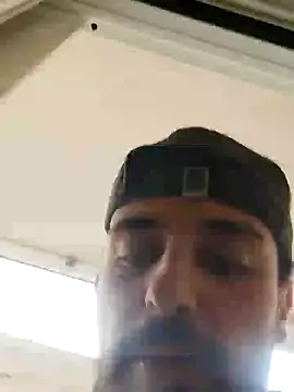 Snapshot of salvat22 chatting on 12/16/24, 02:49 salvat22 online show from 12/16/24, 02:49