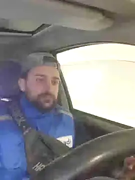 Snapshot of salvat22 chatting on 12/20/24, 01:22 salvat22 online show from 12/20/24, 01:22