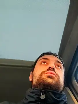 Snapshot of salvat22 chatting on 02/28/25, 05:48 salvat22 online show from 02/28/25, 05:48