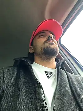 Snapshot of salvat22 chatting on 09/25/25, 02:10 salvat22 online show from 09/25/25, 02:10