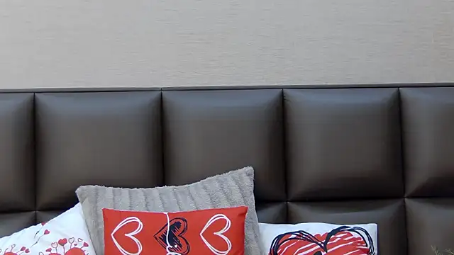 Snapshot of FoxyJoy chatting on 02/09/26, 03:10 FoxyJoy online show from 02/09/26, 03:10