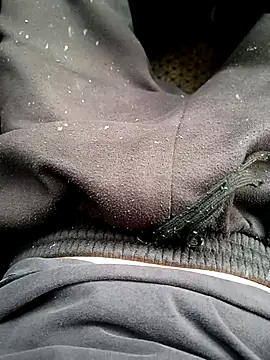 Snapshot of paubabando_ chatting on 10/02/25, 08:49 paubabando  online show from 10/02/25, 08:49