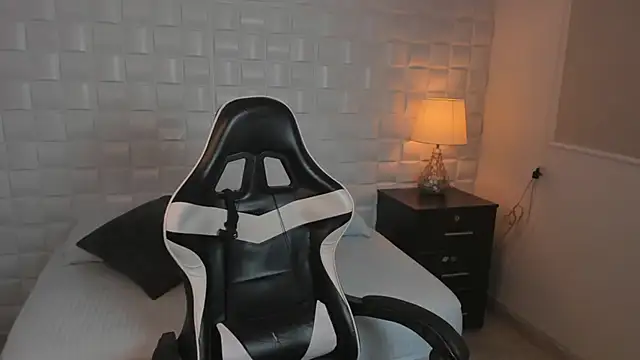 yaya23x online show from 03/08/25, 02:19