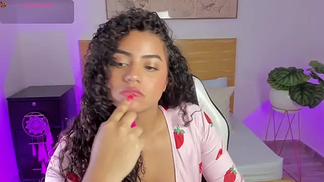 Snapshot of yaya23x chatting on 01/08/26, 02:30 yaya23x online show from 01/08/26, 02:30