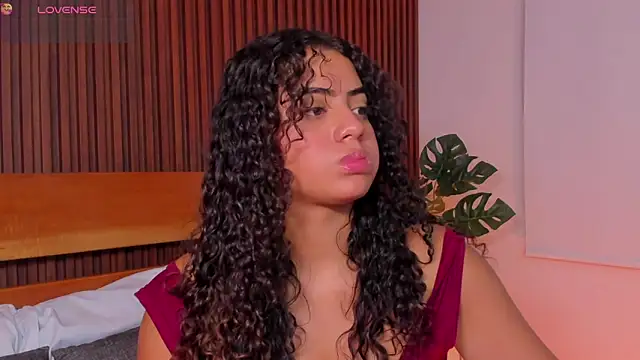 Snapshot of yaya23x chatting on 02/12/26, 02:23 yaya23x online show from 02/12/26, 02:23