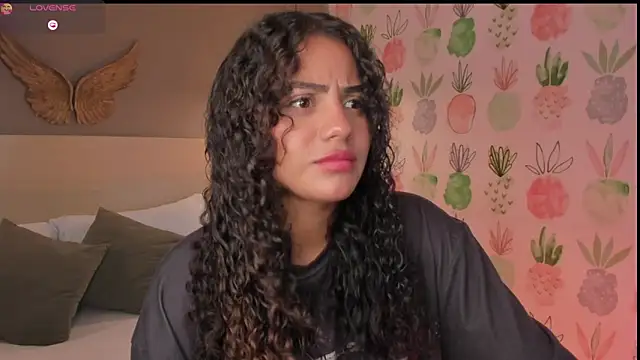 Snapshot of yaya23x chatting on 03/25/26, 01:50 yaya23x online show from 03/25/26, 01:50