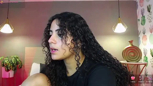 Snapshot of yaya23x chatting on 03/31/26, 01:55 yaya23x online show from 03/31/26, 01:55