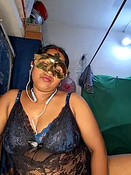 Real Desi Couple online show from 05/08/26, 05:18