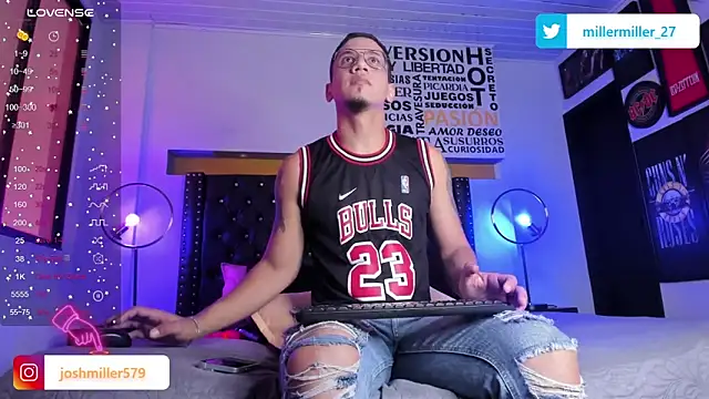 JoshMillerr  online show from 02/04/25, 07:33