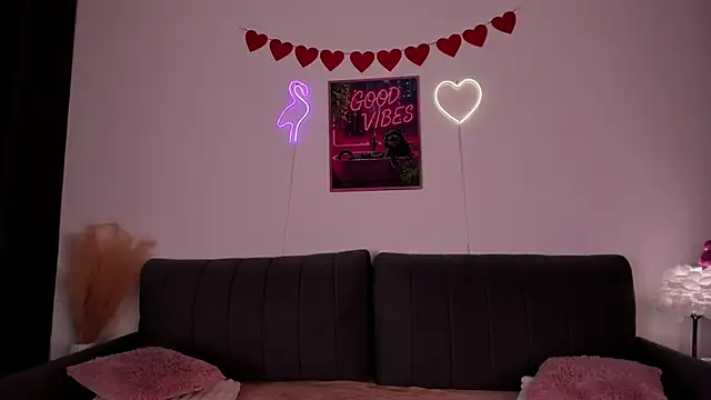 naomi asian online show from 04/29/26, 05:11