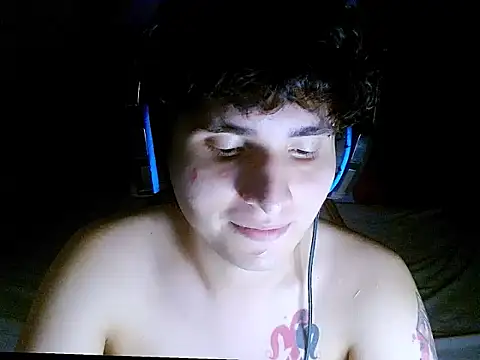 Snapshot of Charley_quin chatting on 04/01/26, 11:35 Charley quin online show from 04/01/26, 11:35