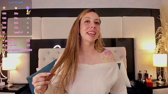 CarlaRossi  online show from 02/08/25, 02:15