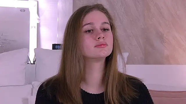 EllieHayes online show from 11/15/25, 06:04