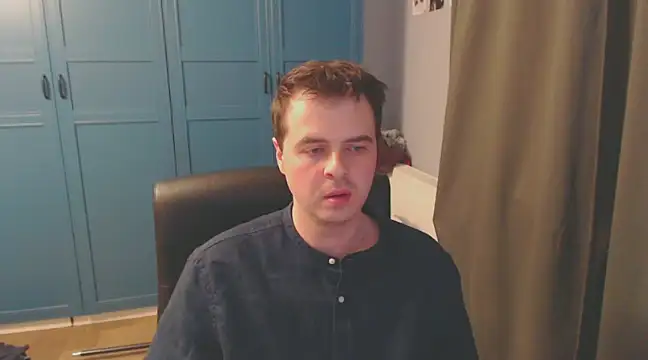 Snapshot of CuteMan33 chatting on 12/09/24, 07:39 CuteMan33 online show from 12/09/24, 07:39